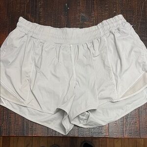 Lululemon Athletica Light Gray Women's Athletic Shorts Women’s 14